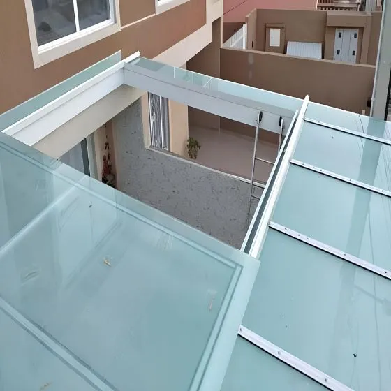 Cobertura Retrátil Policarbonato/Telha/Vidro - Toldos Paulínia