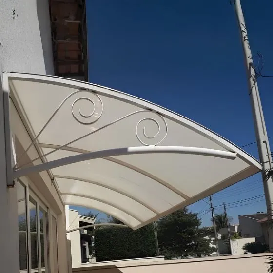 Toldo Policarbonato Alveolar em Paulínia SP — Cobertura em área de piscina